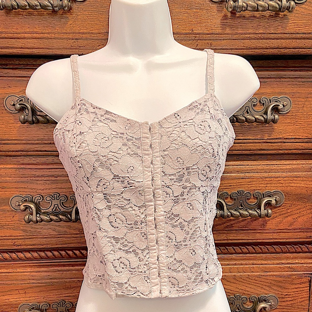 Floral lace lavender tank top